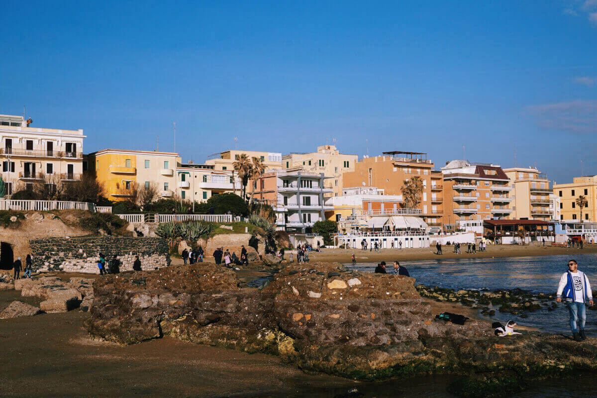 Anzio Beach, a perfect day trip from Rome | My Pretty Travels